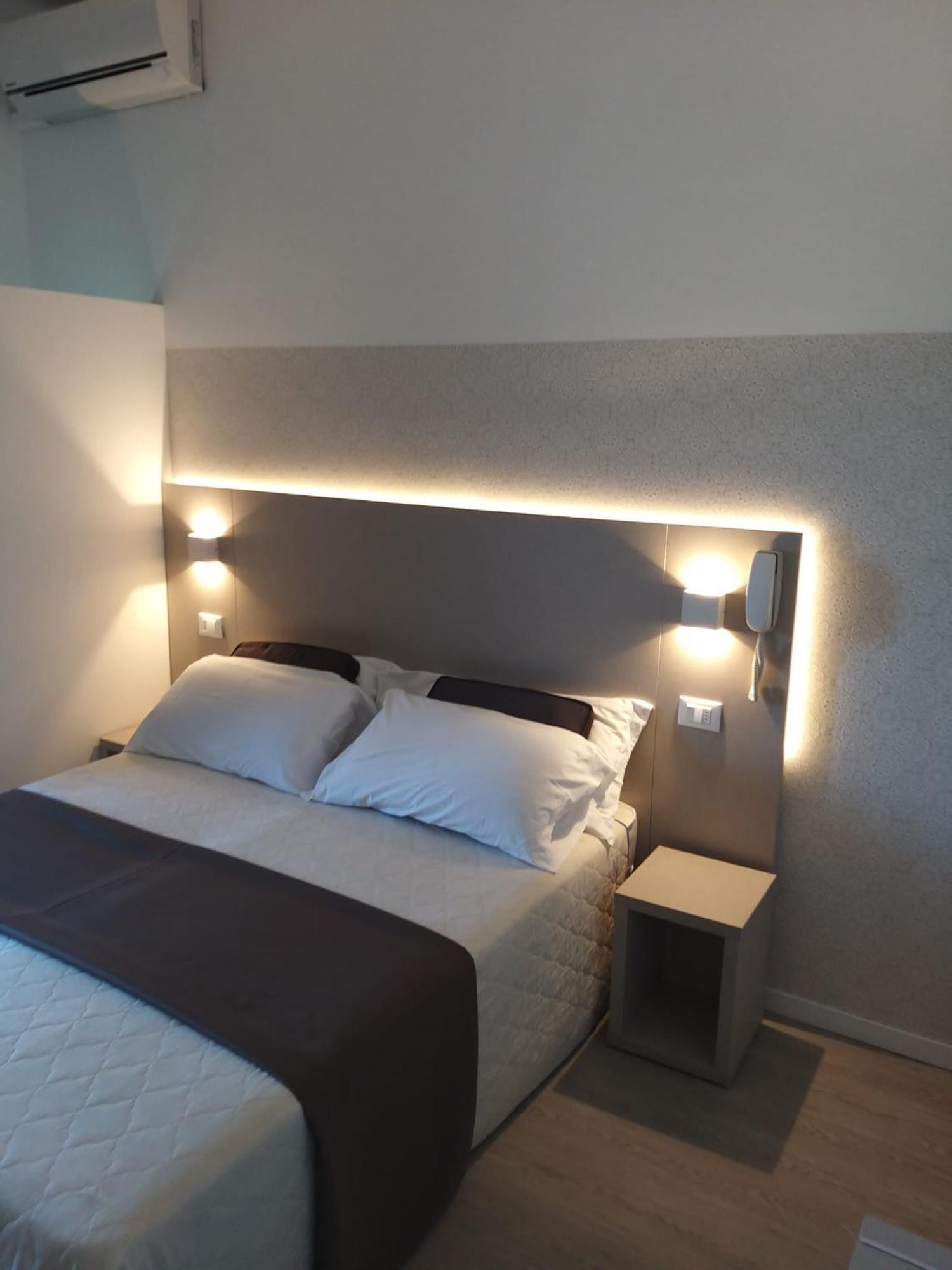 Hotel Ideal 리미니 외부 사진