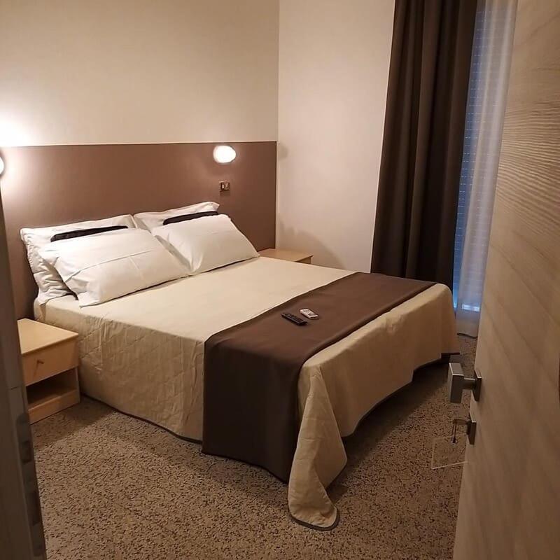 Hotel Ideal 리미니 외부 사진