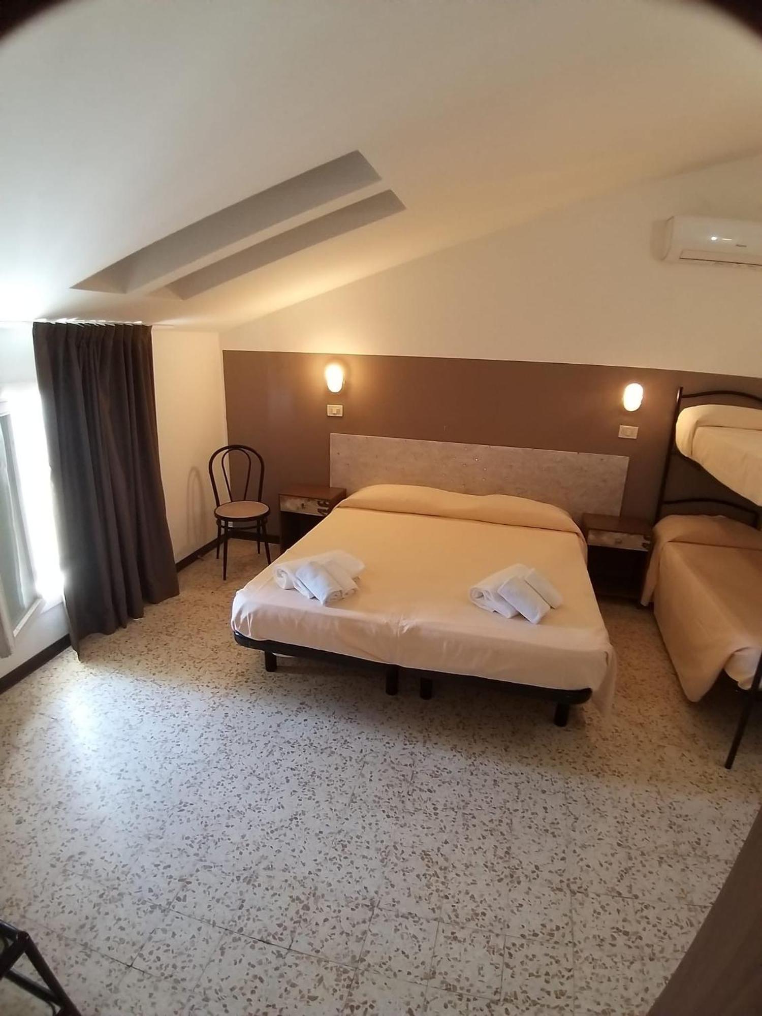 Hotel Ideal 리미니 외부 사진