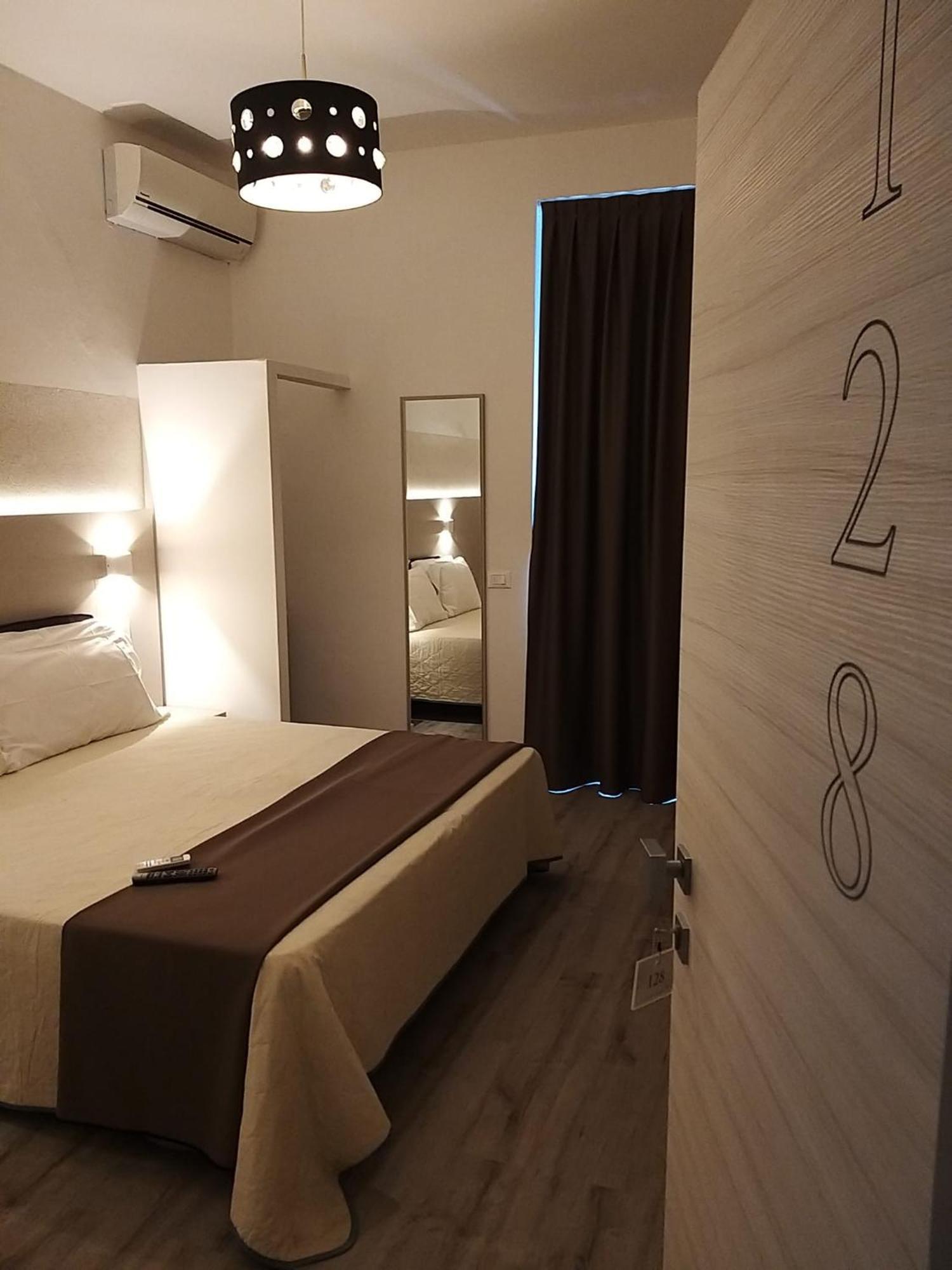 Hotel Ideal 리미니 외부 사진