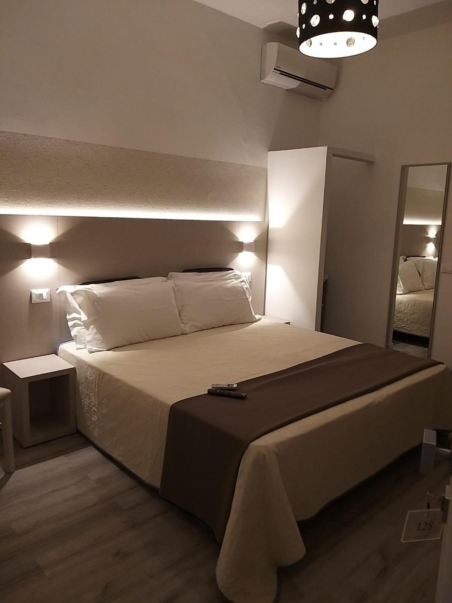 Hotel Ideal 리미니 외부 사진