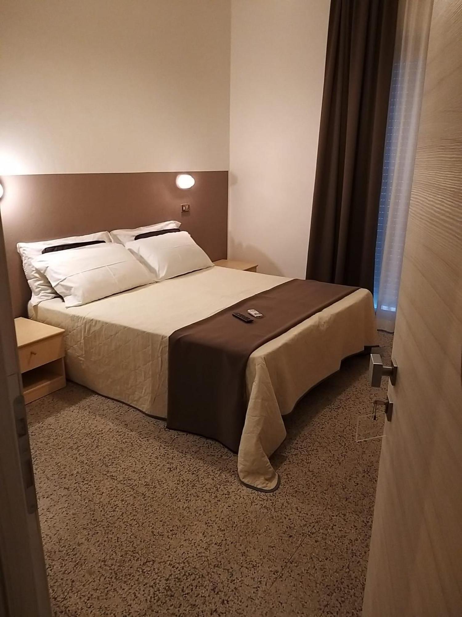 Hotel Ideal 리미니 외부 사진